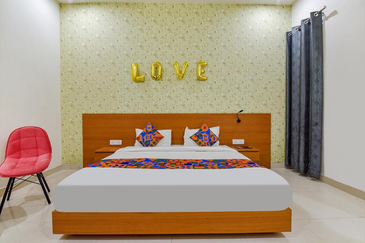 Hotel Fabhotel Alexa